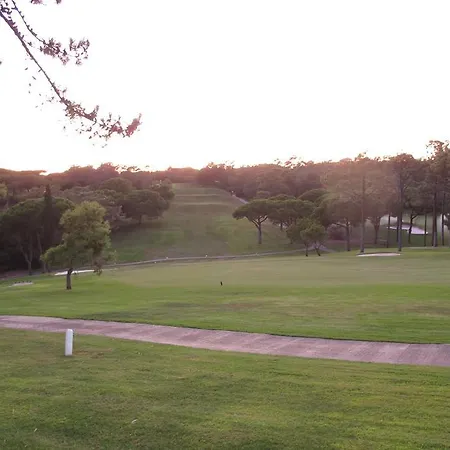 Quinta Do Golf * Кинта-до-Лаго